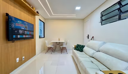 Apartamento com 2 dormitórios a 450 metros da praia ótimo preciso excelente acabamento