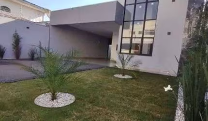 Casa no Bairro Cidade Jardim, com: