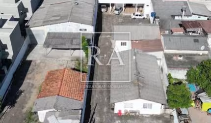 Terreno à venda na Rua Angelina Legat Pasini, Alto Boqueirão, Curitiba por R$ 1.500.000