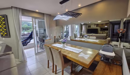 Lindo apartamento semimobiliado no Atiradores