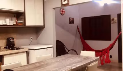 CASA A VENDA