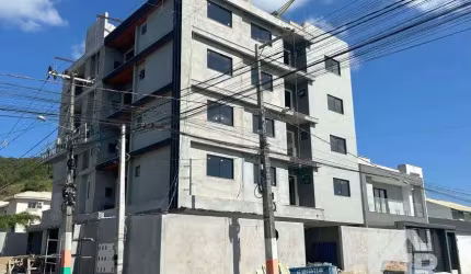 Apartamento a venda em Camboriú com 2 quartos sendo 1 suíte!!