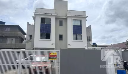 Imóvel para venda possui 65 metros quadrados com 2 quartos sendo 1 suite