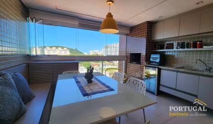 Apartamento à Venda em São Lourenço | 2/1 Suíte, 79m², 1 Vaga | Vista ao Mar, Varanda Gourmet Integrada, Reformado e Decorado, Próximo à Praia