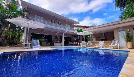 Casa à Venda no Módulo 20 da Riviera de São Lourenço | 297m², 5 Suítes, Piscina, Espaço Gourmet, 4 Vagas
