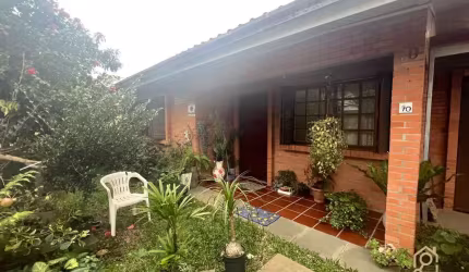 Casa à venda no bairro Cidade Nova - Caxias do Sul/RS