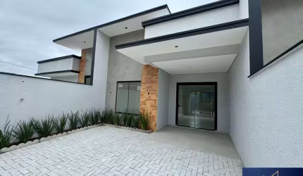 LINDA CASA DE ALTO PADRÃO EM RUA ASFALTADA PRÓXIMO PRAIA DO GRANT EM BARRA VELHA