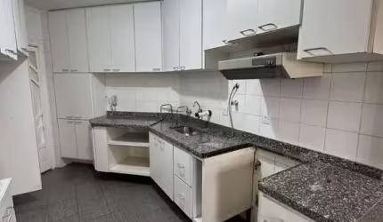 Apartamento de 3 Dormitórios com Suíte e Sauna