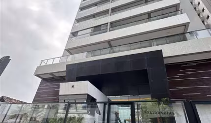 Apartamento com 2 suítes e vista do mar