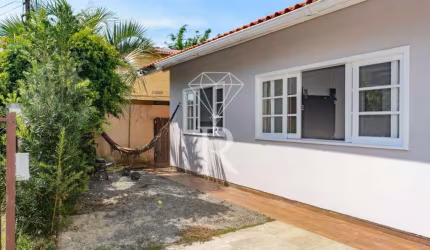 Casa com 2 quartos para alugar no Campeche, Florianópolis  por R$ 5.000