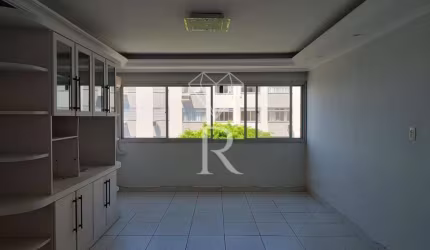 Apartamento com 3 quartos à venda no Estreito, Florianópolis  por R$ 650.000