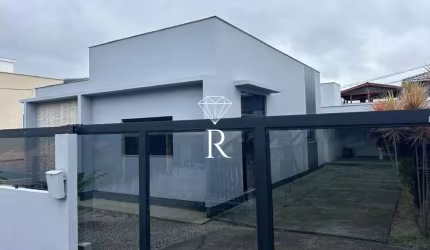 Casa com 1 quarto para alugar no Rio Tavares, Florianópolis  por R$ 8.000