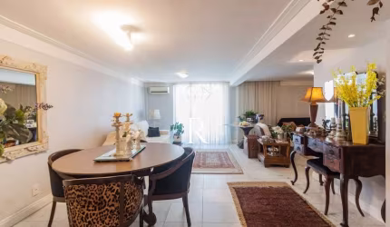Apartamento com 2 quartos para alugar no Centro, Florianópolis  por R$ 7.000