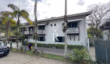 Casa comercial para alugar no Carvoeira, Florianópolis  por R$ 25.000