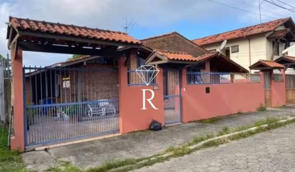 Casa com 4 quartos à venda na Barra da Lagoa, Florianópolis  por R$ 1.480.000