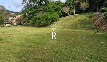 Terreno em condomínio fechado à venda no Córrego Grande, Florianópolis  por R$ 2.300.000