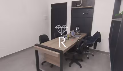 Sala comercial à venda no Ingleses, Florianópolis  por R$ 450.000