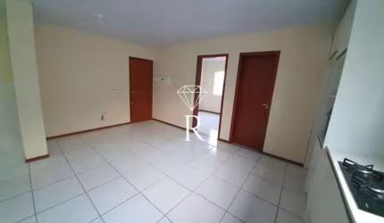 Apartamento com 2 quartos para alugar no Carianos, Florianópolis  por R$ 2.875