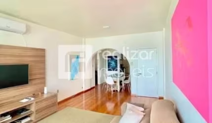 Apartamento com 3 quartos para alugar no Centro, Florianópolis  por R$ 12.000
