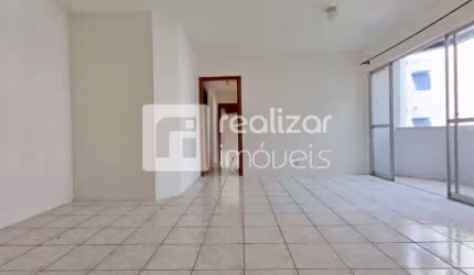 Apartamento com 3 quartos para alugar no Itacorubi, Florianópolis  por R$ 3.200