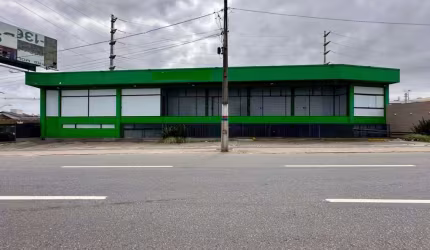 Prédio para alugar no Capoeiras, Florianópolis  por R$ 18.000