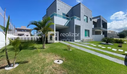 Casa em condomínio fechado com 3 quartos à venda no Campeche, Florianópolis  por R$ 2.690.000
