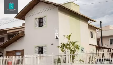 Casa com 4 quartos à venda no Carianos, Florianópolis  por R$ 1.350.000