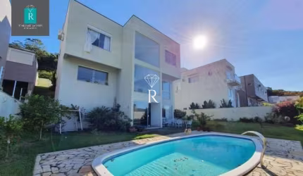Casa com 4 quartos à venda no Córrego Grande, Florianópolis  por R$ 3.000.000