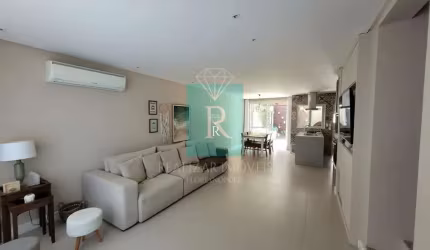 Casa em condomínio fechado com 3 quartos à venda no Sambaqui, Florianópolis  por R$ 1.300.000