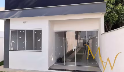 Casa Independente na Vila do Peró – 2 Quartos, 1 Suíte - NOVO