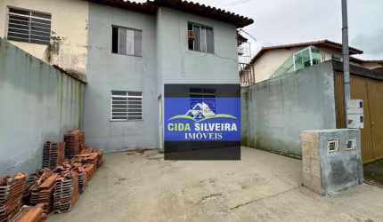 Casa com 2 dormitórios à venda por R$ 125.000,00 - Jóquei Clube - Juiz de Fora/MG