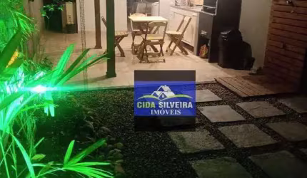 Casa com 2 dormitórios à venda por R$ 325.000 - Nova Era - Juiz de Fora/MG