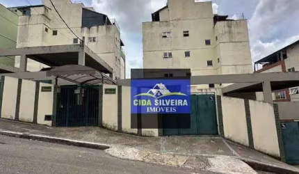 Apartamento com 3 dormitórios à venda, 80 m² por R$ 200.000,00 - Santa Maria - Juiz de Fora/MG