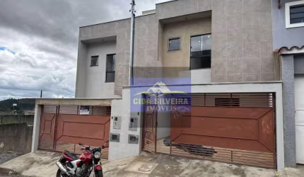 Casa com 2 dormitórios à venda por R$ 340.000 - Nova Era - Juiz de Fora/MG