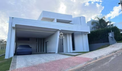 Casa à venda, 4 quartos, 2 suítes, 4 vagas, Gran Royalle - Lagoa Santa/MG
