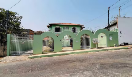 Casa à venda, 7 quartos, 1 suíte, 4 vagas, Jardim Ipê - Lagoa Santa/MG