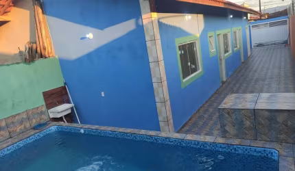 Casa para Venda no bairro Nossa Senhora do Sion, localizado na cidade de Itanhaém / SP.