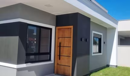 CASA COM TRÊS DORMITÓRIOS - BR FELICE
