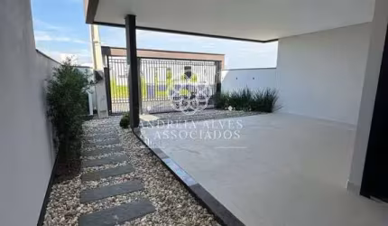 CASA 3 DORMITÓRIOS SENDO UM SUITE EM TIJUCAS SC