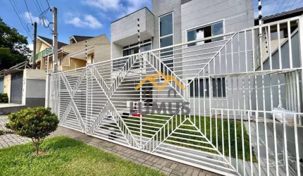 Sobrado com 3 dormitórios à venda, 175 m² por R$ 680.000,00 - Campo Comprido - Curitiba/PR