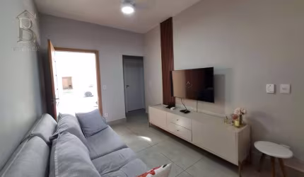 Casa para Locação em Jardim Nazareth - 2 Dormitórios por R$2200
