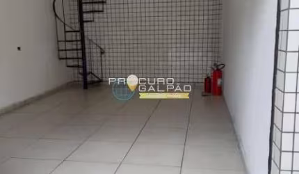Salão Comercial com Mezanino e Banheiro  60 m²