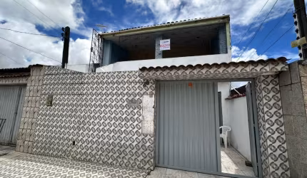 Casa em Santa Lúcia - 02 casas por 290 mil - Maceió-AL