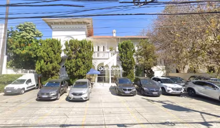 Casa Comercial na Avenida Brasil