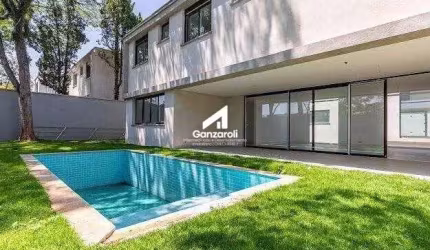 Condomínio Residencial Liló - Casa de 719m² com Piscina em Condomínio