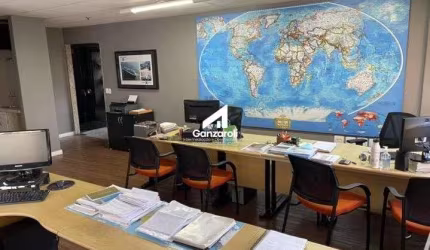 Sala Comercial Á Venda em Moema
