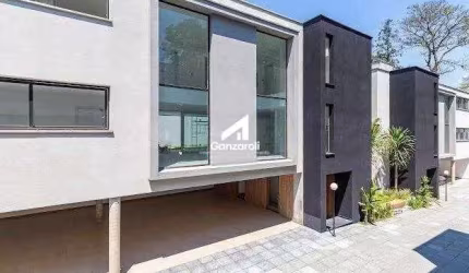 Condomínio Residencial Liló - Casa de 686m² com Piscina em Condomínio