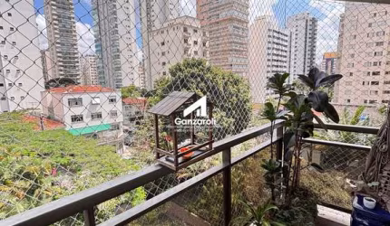 Apartamento reformado em Moema