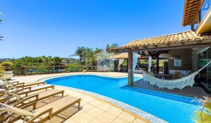 Casa à venda em Armação dos Búzios, Ferradura, com 6 quartos, com 800 m²