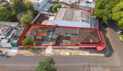 Excelente terreno comercial de esquina 527m2 -Pça das Américas -Zona 08